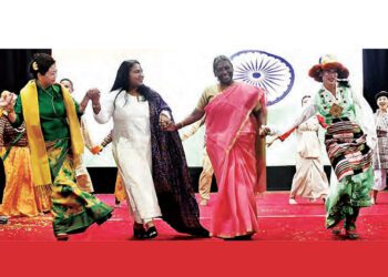 केंद्र अष्टरत्न के विकास के लिए प्रतिबद्ध