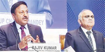 गुजरात चुनाव 1 और 5 दिसंबर को, 8 को नतीजे