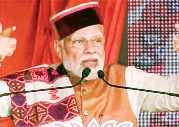 भाजपा मोदी के सहारे, कांग्रेस व आप ने लगाया जोर