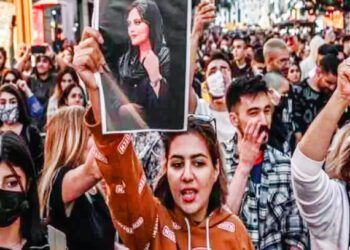 हिजाब विवाद : ईरान में मोरैलिटी पुलिस की इकाइयां भंग