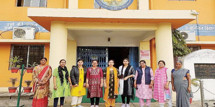 पावर ग्रिड में वुमेन पावर