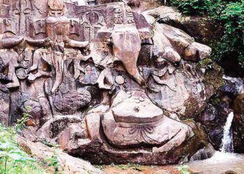 भगवान शिव के साथ यहां रुके थे लाखों देवी-देवता