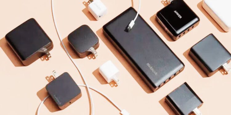 देश में अलग-अलग चार्जर का झंझट होगा खत्म