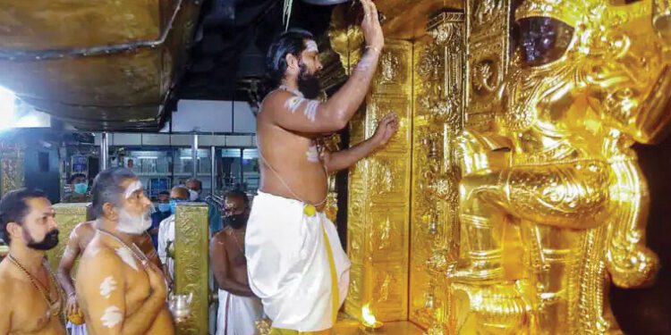 भगवान को मिलती हैं रोज 150 चिटि्ठयां