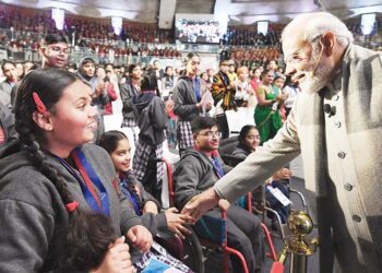 'परीक्षा पे चर्चा' में प्रधानमंत्री नरेंद्र मोदी ने दिए टिप्स