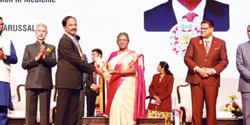 प्रवासियों के लिए हमारे दिल में खास जगह