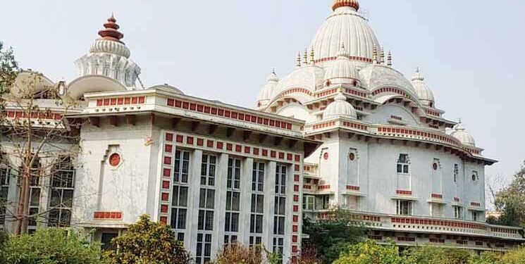 यहां होती है स्वामी विवेकानंद की पूजा