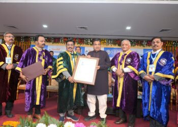 एसआरएम आईएसटी एनसीआर कैंपस में 17 वा दीक्षांत समारोह धूमधाम से मनाया गया।