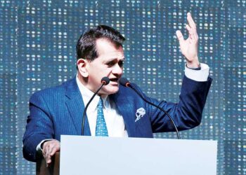 ब्लिट्ज इंडिया ने रचा नया अध्याय : अमिताभ कांत