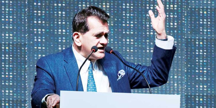 ब्लिट्ज इंडिया ने रचा नया अध्याय : अमिताभ कांत