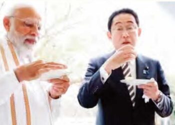 जापानी पीएम बोले- एक गोलगप्पा और देना भाई