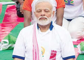 योग को बनाएं जीवन का हिस्सा : पीएम मोदी