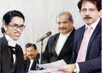 पद्मा लक्ष्मी बनीं केरल की पहली ट्रांसजेंडर वकील