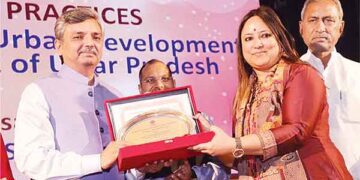 प्रतिष्ठित हडको अवार्ड से सम्मानित हुआ योगी का यूपी