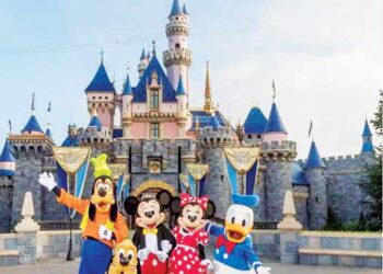 जेवर एयरपोर्ट के पास बनेगा डिज्नीलैंड