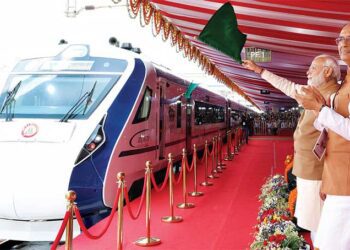 कुछ लोगों ने मेरी छवि बिगाड़ने की 'सुपारी' दी : मोदी