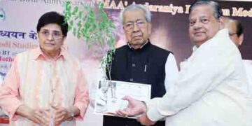 Hiraben lived a very simple life