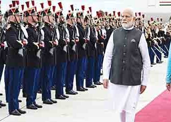 Narendra Modi reached France