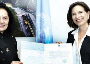 India contributed one million dollars for the spread of Hindi