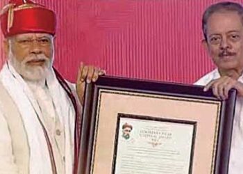 Modi honored with Tilak Award
