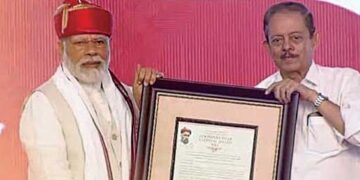 Modi honored with Tilak Award