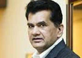 Flat buyers bat by the recommendations of the Amitabh Kant committee