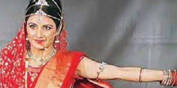'Sita' became an IAS officer to promote silk and khadi