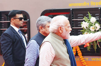 'Ayodhya is becoming smart, development work worth thousands of crores done: Modi