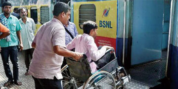 Government will become more 'friendly' for disabled people at railway stations