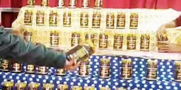 स्पेशल शहद लेकर अलवर से अयोध्या पहुंचा रथ