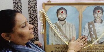 It seemed that my brothers' sacrifice had gone in vain. Kothari brothers' sister expressed her pain.