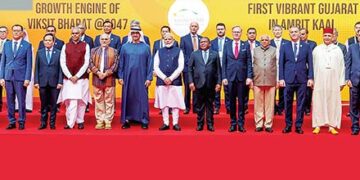 ‘वाइब्रेंट गुजरात’ में जुटे देश-दुनिया के दिग्गज, रिकॉर्ड तोड़ निवेश