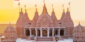 140 crore Indians are my worshipable gods: PM Modi