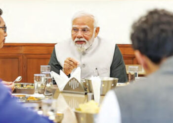 Prime Minister dined with MPs in Parliament canteen