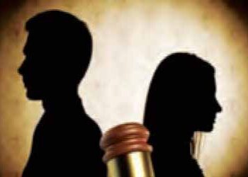 Wife will give maintenance allowance to husband every month