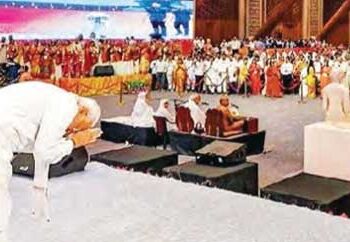 India thinks not for 'self' but for 'all': Modi