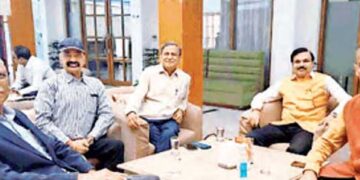 Election fever hits NRIs too