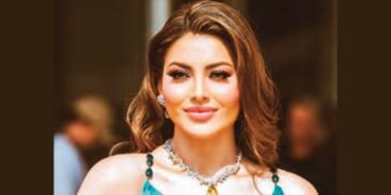 An attempt to closely show the truth of politics in JNU