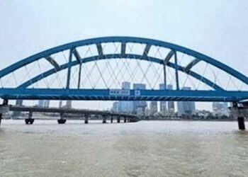 15 km journey in 15 minutes