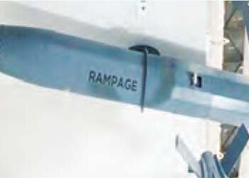 Fighter planes equipped with missiles that can dodge air defense systems