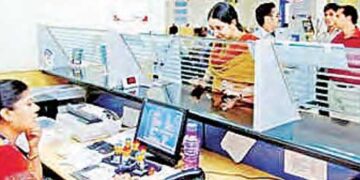 If you want to get a job in banks then apply in June only.