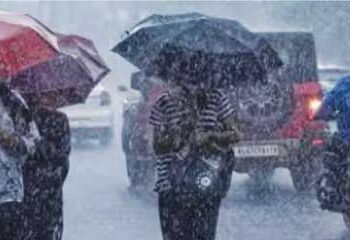 Monsoon drenches Mumbai