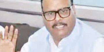 17 medical officers absent from duty dismissed