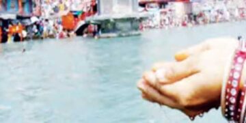 Ganga water does not spoil, but why?