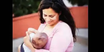 Breast feeding in public place is not a matter of shame