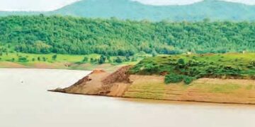 Continuous blasting without permission near Dejala-Deora Dam