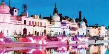 Ayodhya Haat is attracting tourists at Saryu Ghat