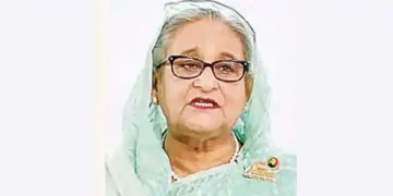 'Iron Lady', who was PM for 15 years, had to run away like this