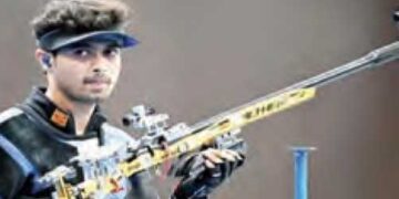 Swapnil's dream comes true, India's hat-trick in shooting