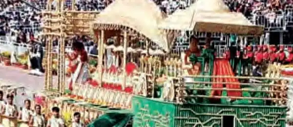Uttar Pradesh topped in the best tableau category, Tripura got second place.